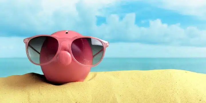 Laisser son argent sur un livret d’épargne La tirelire cochon, symbole du Livret A , une option quand on se demande comment placer 1000 euros