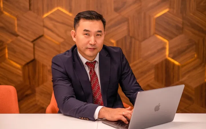 Yuriy Kan, directeur d'Unicredo et fondateur de la plateforme de crowdlending Revest